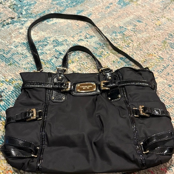 MICHAEL Michael Kors Handbags - Michael Kors Gandervoort Black Vinyl Tote Leather Purse Carryall GUC Adjustable